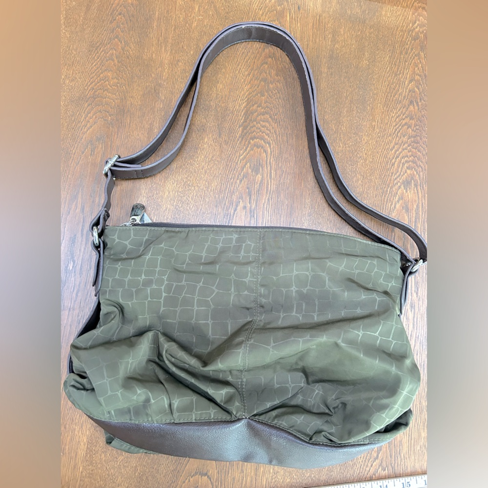 Urban Oxide shoulder bag purse. 2sections, zip close. Nylon Olive green print.